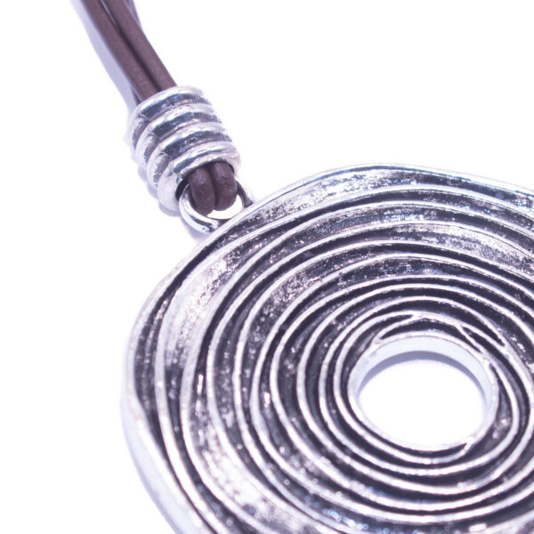 Colgante Mujer con Colgante Espiral Reversible Plata Vieja y Cuero