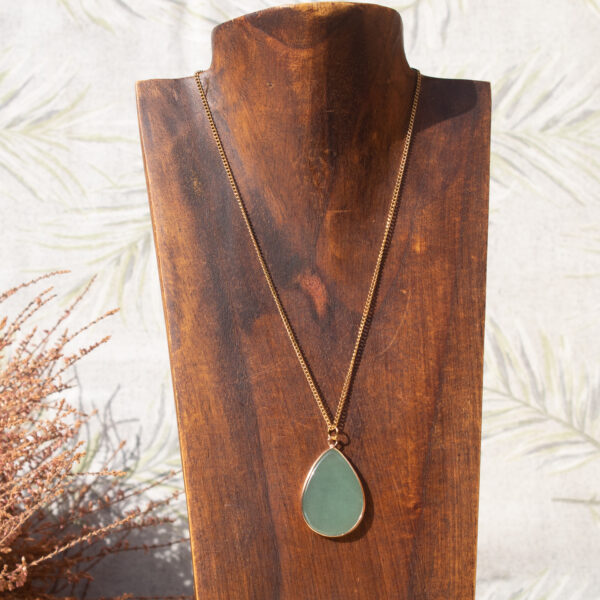 AMICHI- Collar con Piedra Natural en Forma de Gota de Agua y Cadena de Acero