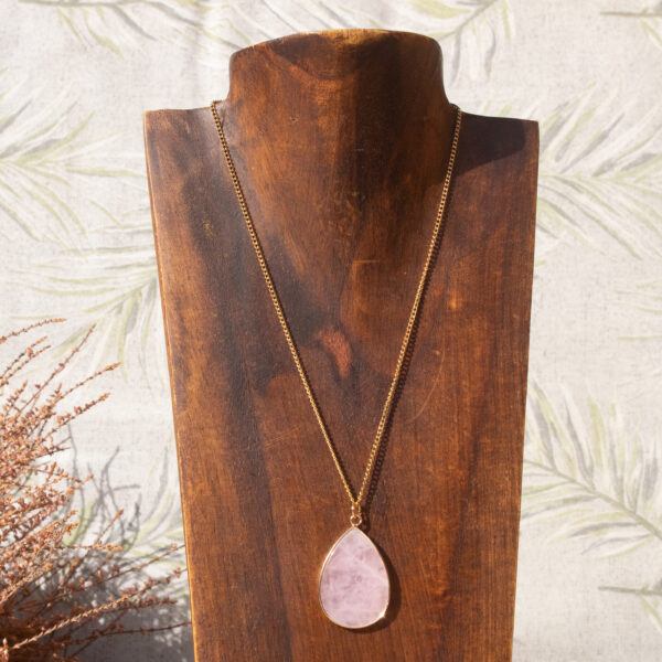 AMICHI- Collar con Piedra Natural en Forma de Gota de Agua y Cadena de Acero