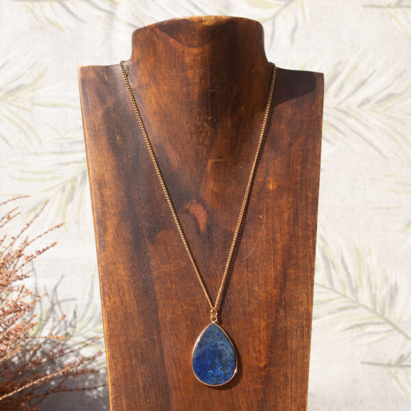 AMICHI- Collar con Piedra Natural en Forma de Gota de Agua y Cadena de Acero