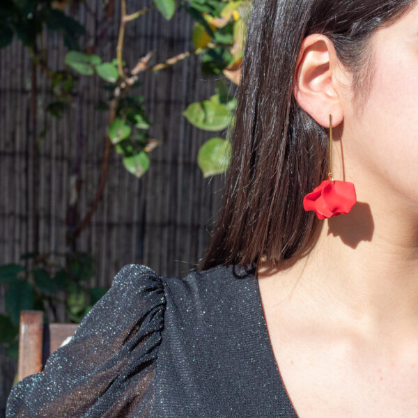 IMG_1816 Pendientes con Pétalos de Flor de Resina y Acero Inoxidable