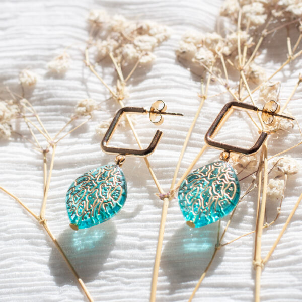 IMG_2930 Pendientes Cuadrados Verdes con Aro Dorado